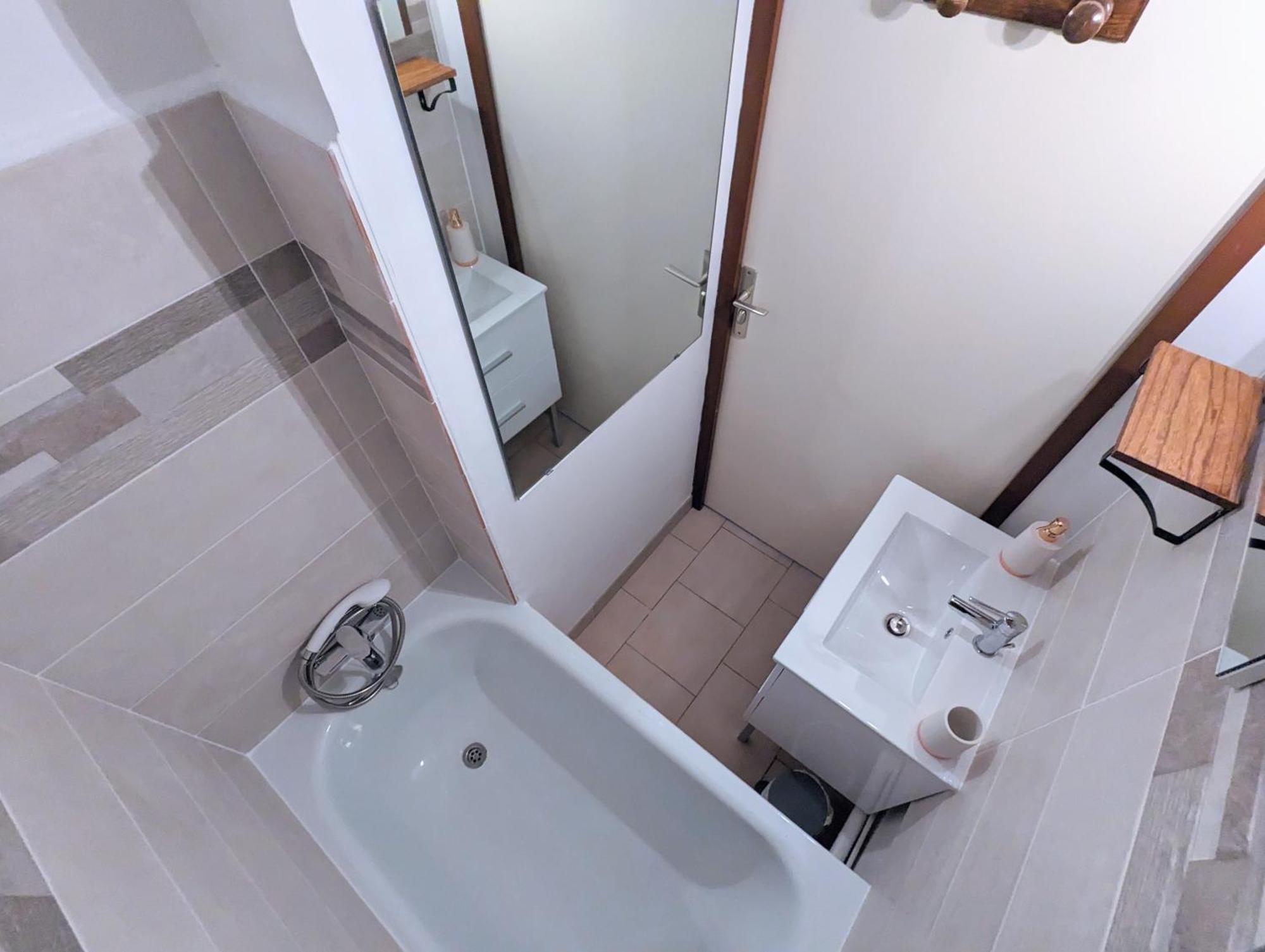 Appartement Au Calme + Parking Agde Extérieur photo