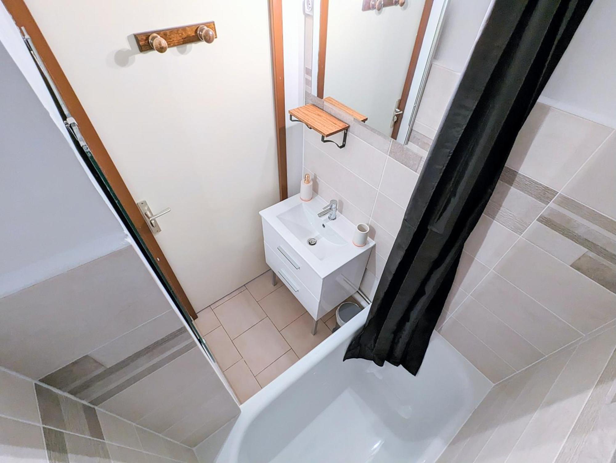 Appartement Au Calme + Parking Agde Extérieur photo
